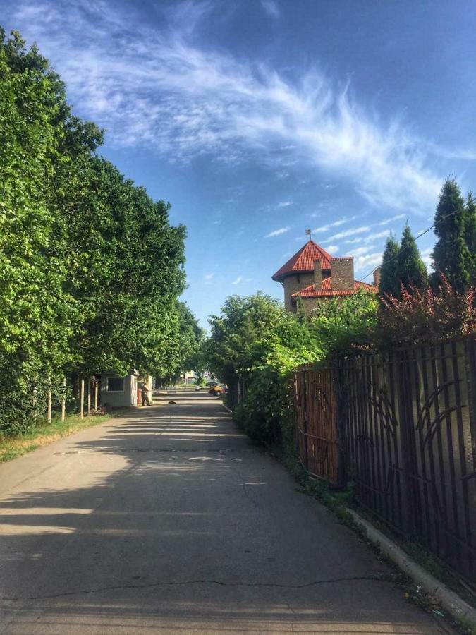 דירות פונטנקה Уютная Квартира С Видом На Море Riviera City מראה חיצוני תמונה